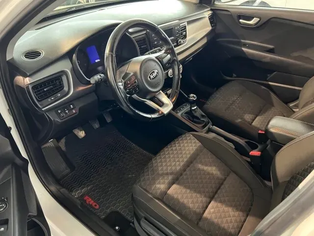 Kia Rio 2019 photo 2