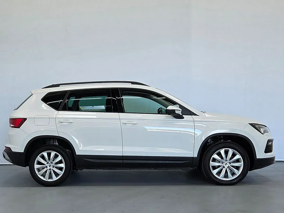 Seat Ateca 2023 photo 3