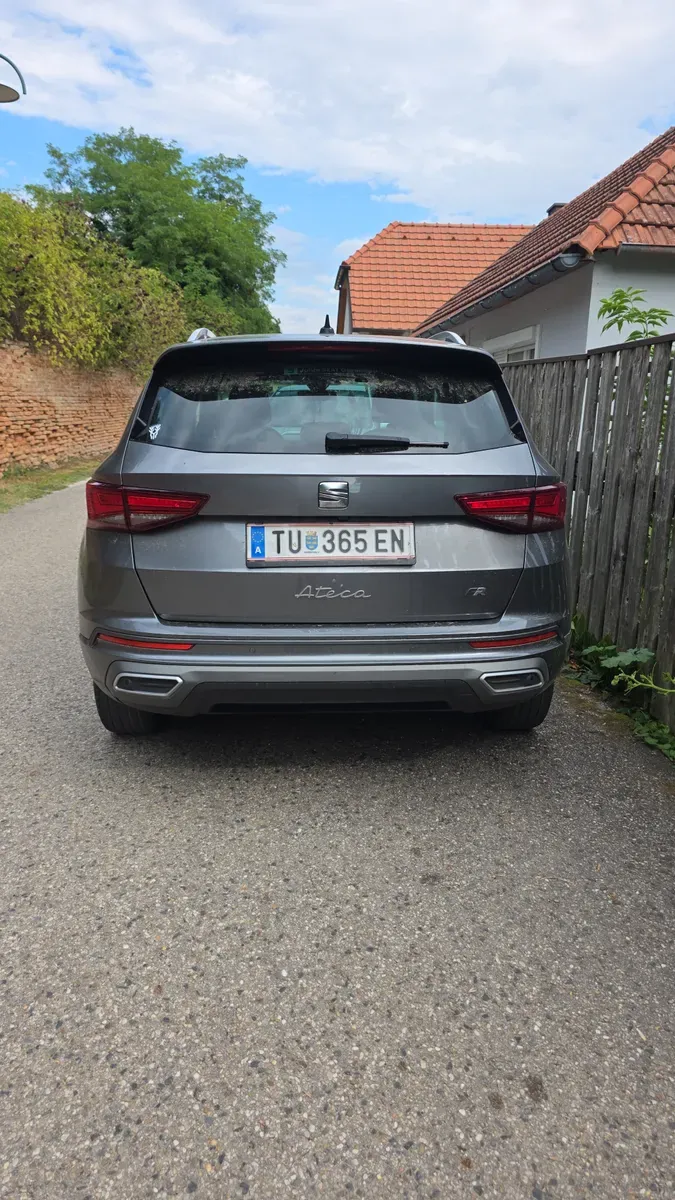Seat Ateca 2023 photo 3