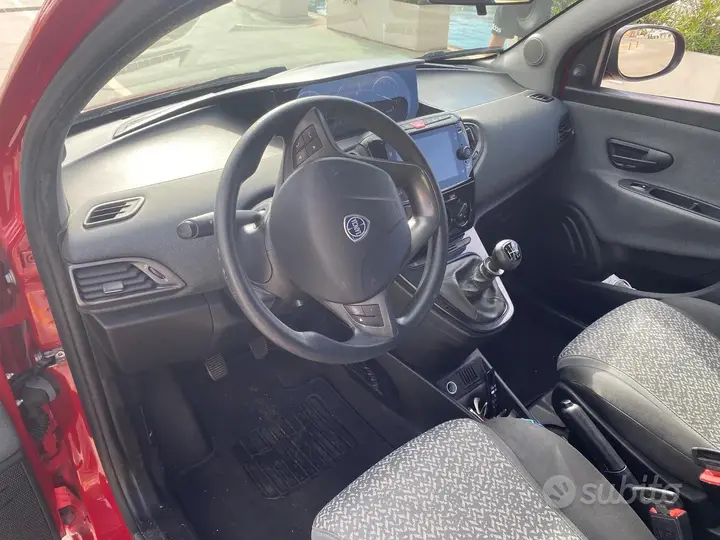 Lancia Ypsilon 2021 photo 5