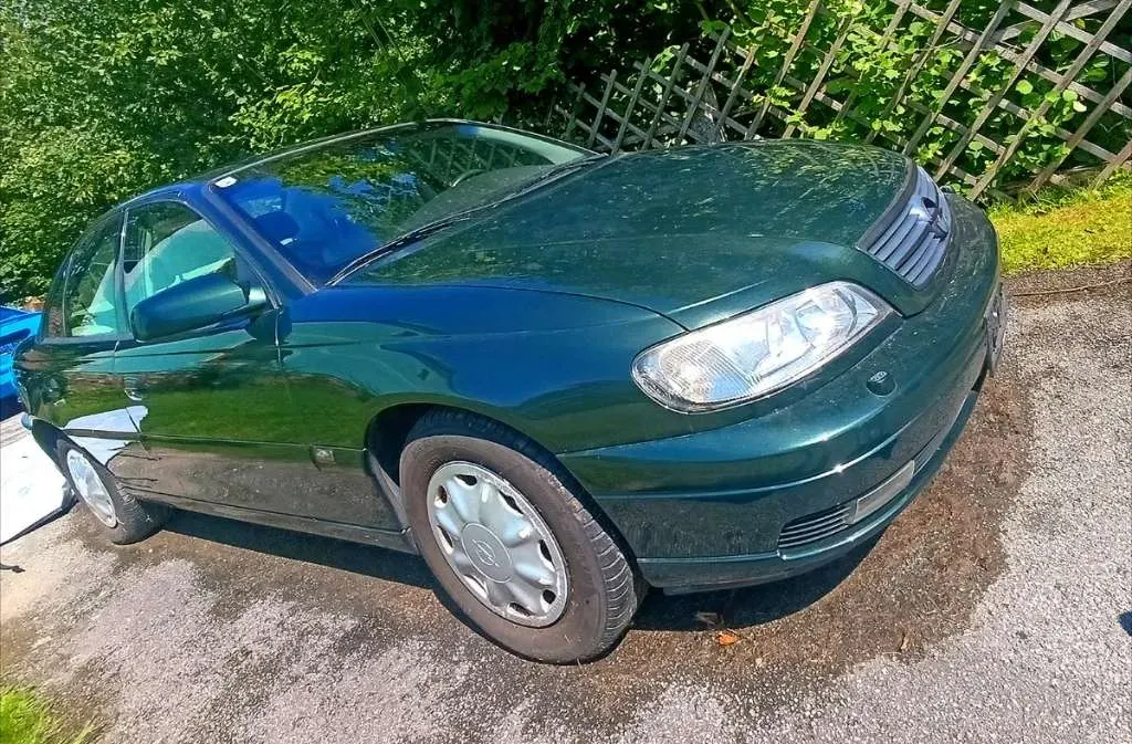 Opel Omega