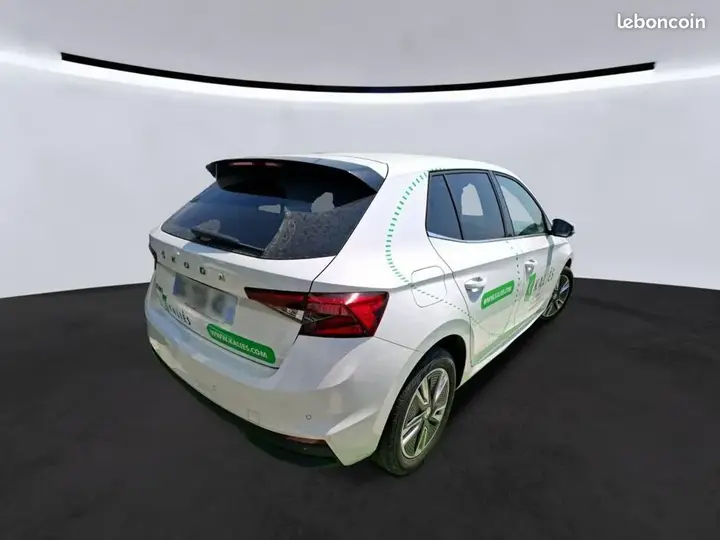 Skoda Fabia 2022 photo 3