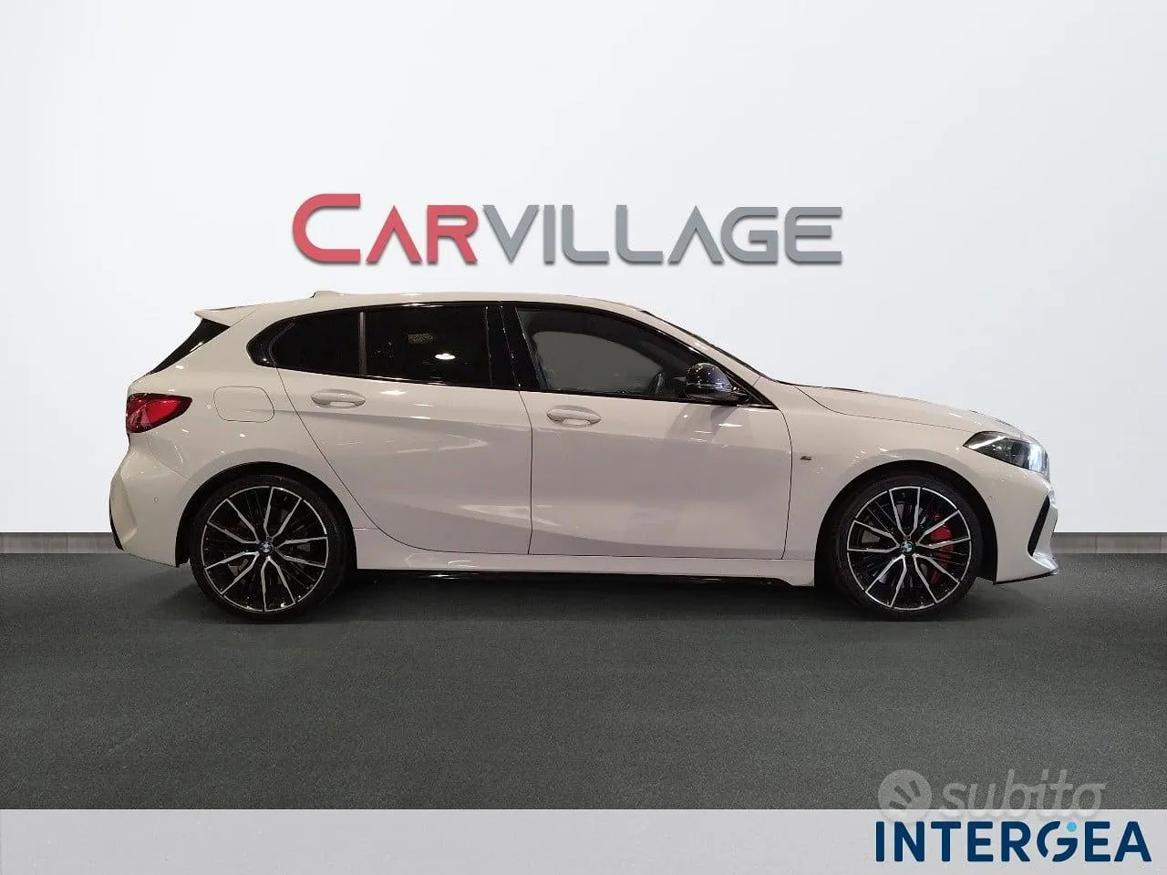 BMW M135I 2022 photo 4