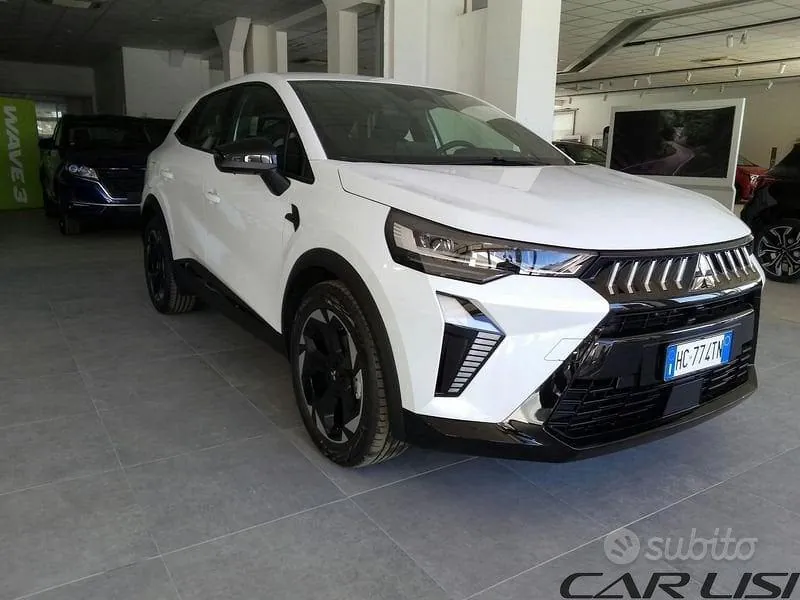Mitsubishi Grandis 2026 photo 2