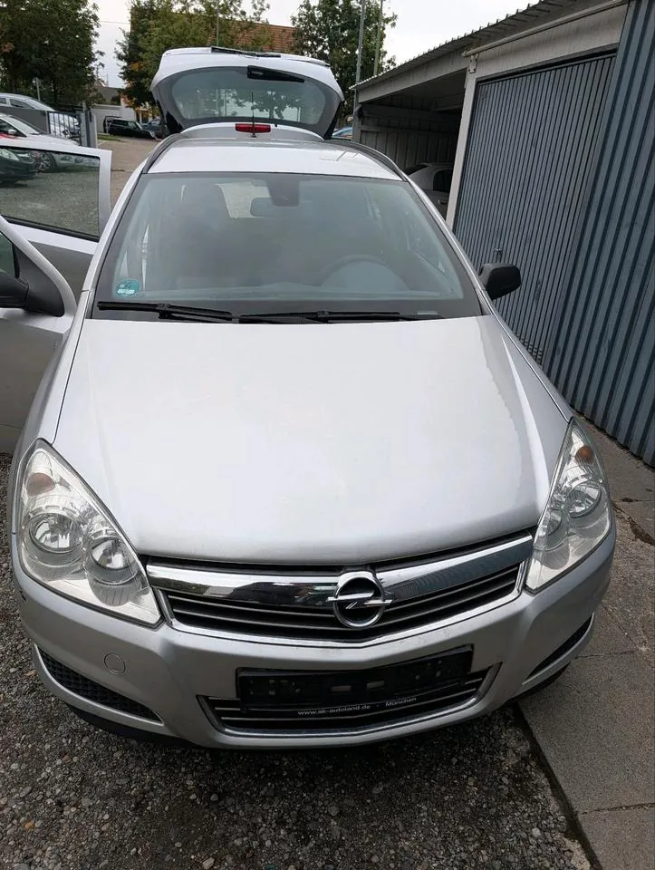 Opel Astra H