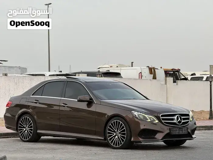 Mercedes-Benz E 300