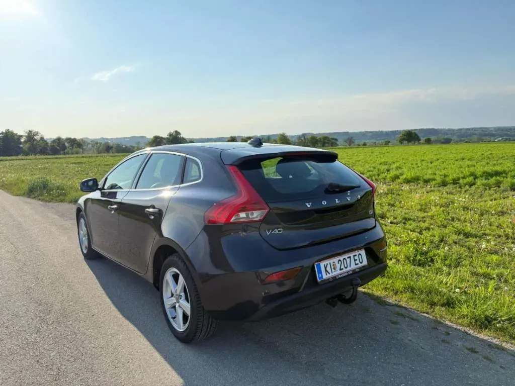 Volvo V40 2016 photo 3