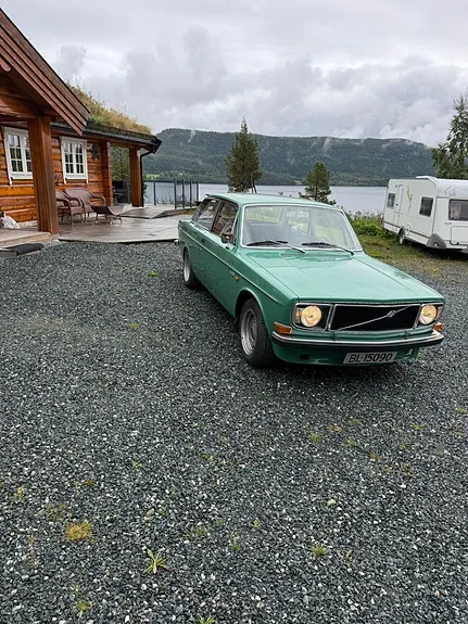 Volvo 142 1972 photo 2