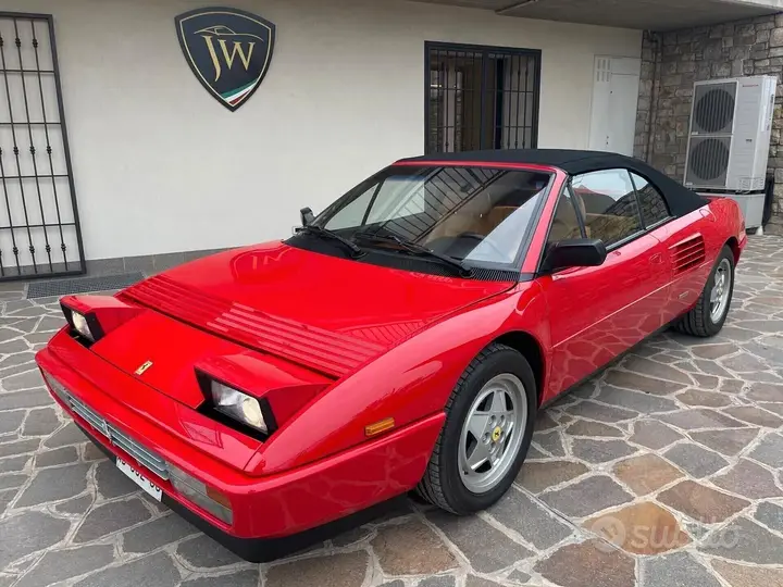 Ferrari Mondial