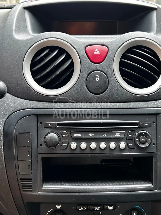 Citroen C3 2006 photo 5