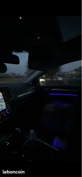 Renault Megane 2019 photo 3