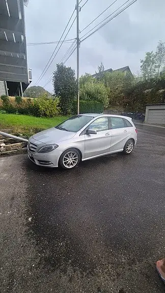 Mercedes-Benz B 180 2012 photo 5