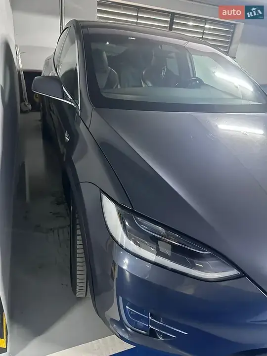 Tesla Model X 2018 photo 4