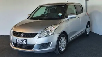 Suzuki Swift 2011 photo 4