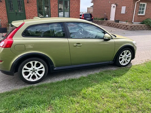 Volvo C30 2011 photo 5