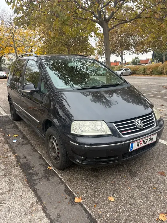 Volkswagen Sharan 2004 photo 3