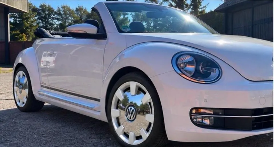 Volkswagen Beetle Cabriolet