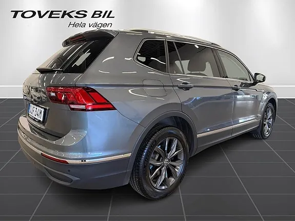 Volkswagen Tiguan Allspace 2023 photo 3