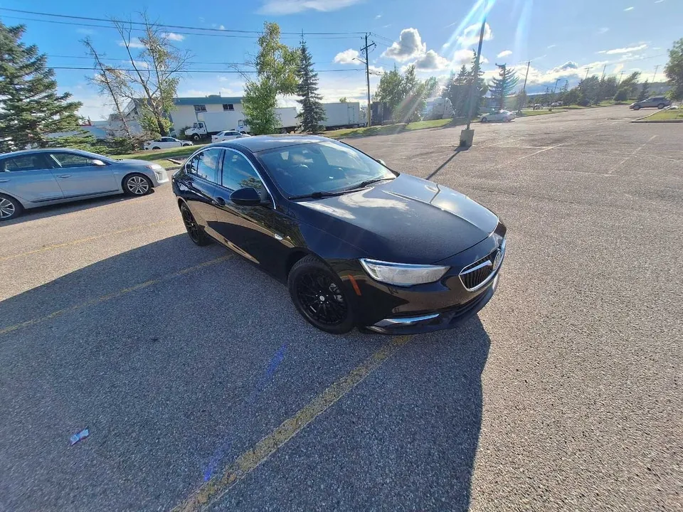 Buick Regal 2019 photo 2