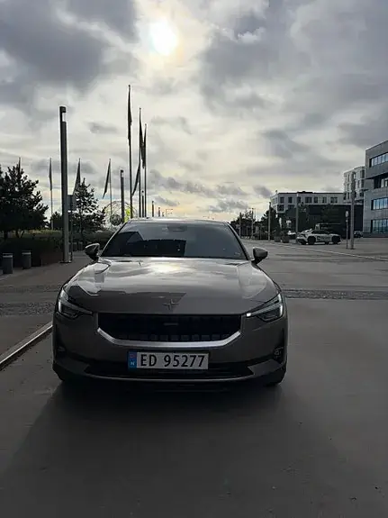 Polestar 2 2022 photo 3