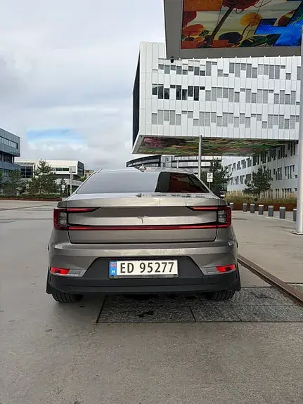Polestar 2 2022 photo 5