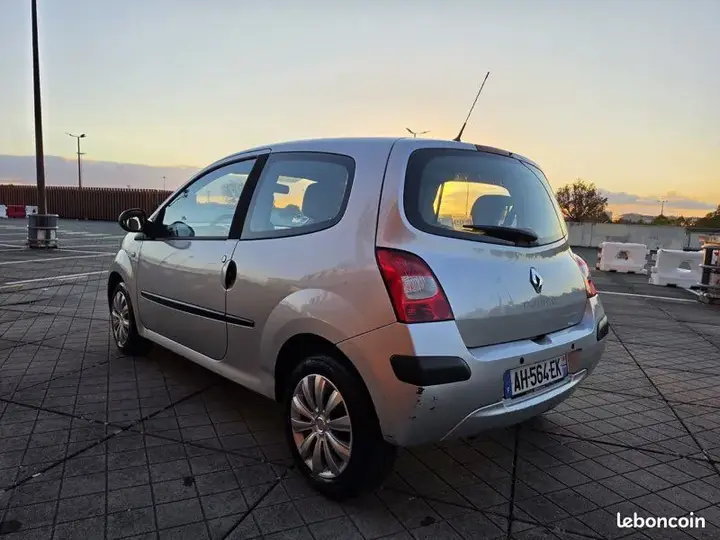 Renault Twingo 2009 photo 2