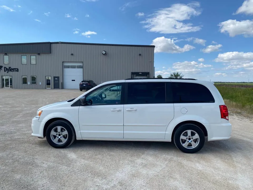 Dodge Grand Caravan 2012 photo 5