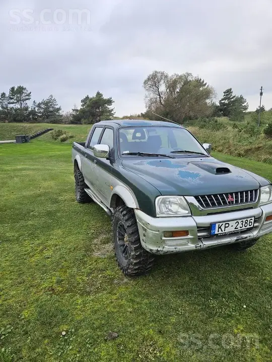 Mitsubishi L200