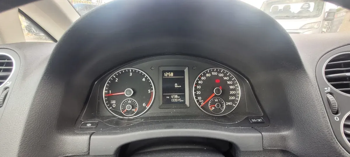 Volkswagen Golf 2009 photo 3