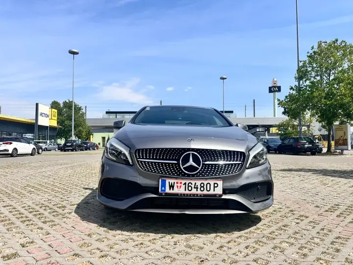 Mercedes-Benz A-Class 2017 photo 2
