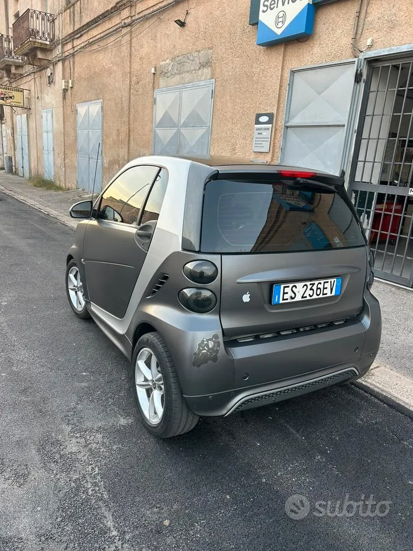 Smart Fortwo 2013 photo 2