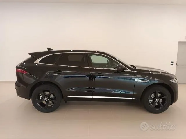 Jaguar F-Pace 2023 photo 5