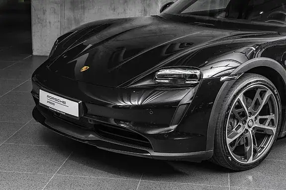 Porsche Taycan 4 2023 photo 5