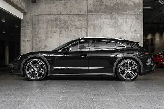 Porsche Taycan 4 2023 photo 2
