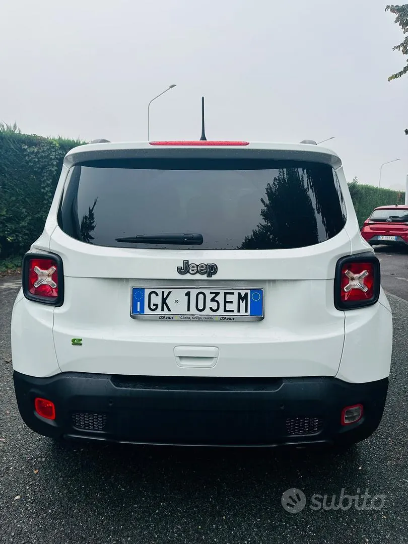 Jeep Renegade 2022 photo 4