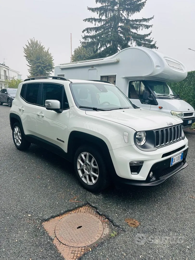 Jeep Renegade 2022 photo 2