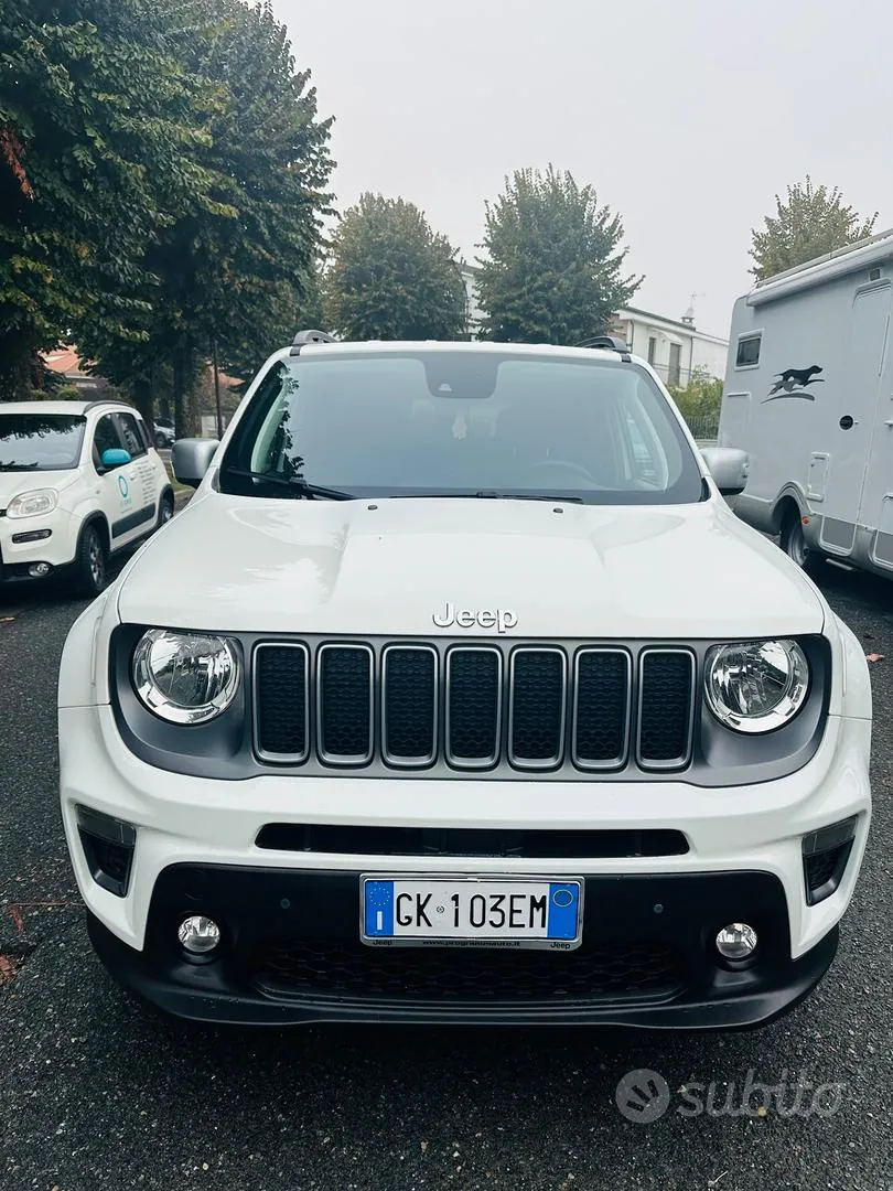 Jeep Renegade 2022 photo 3