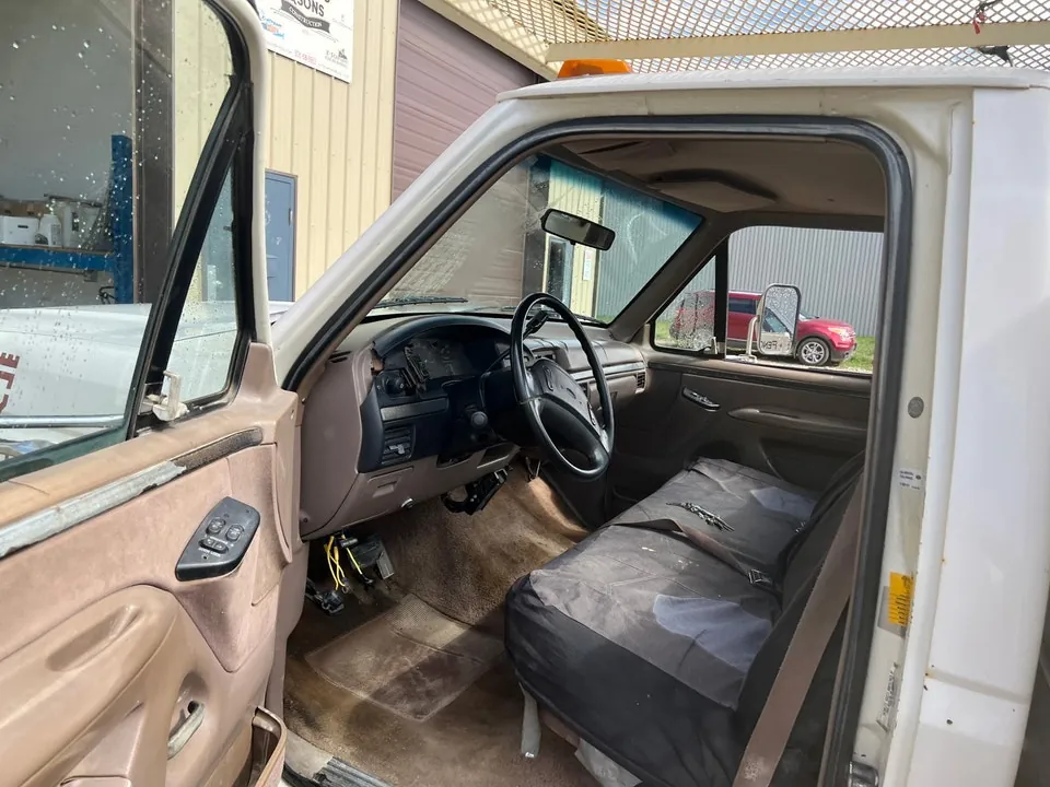 Ford F350 1992 photo 3