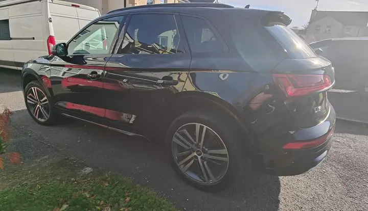 Audi Q5 2021 photo 2