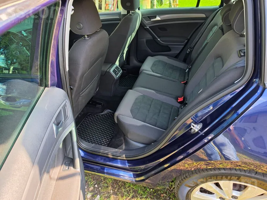 Volkswagen Golf Variant 2018 photo 3