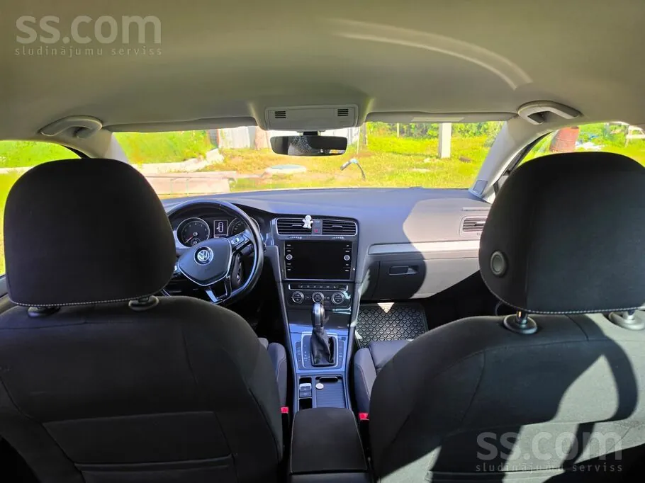 Volkswagen Golf Variant 2018 photo 2