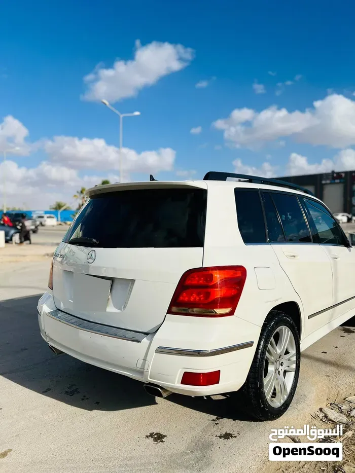 Mercedes-Benz Glk Class 2011 photo 4