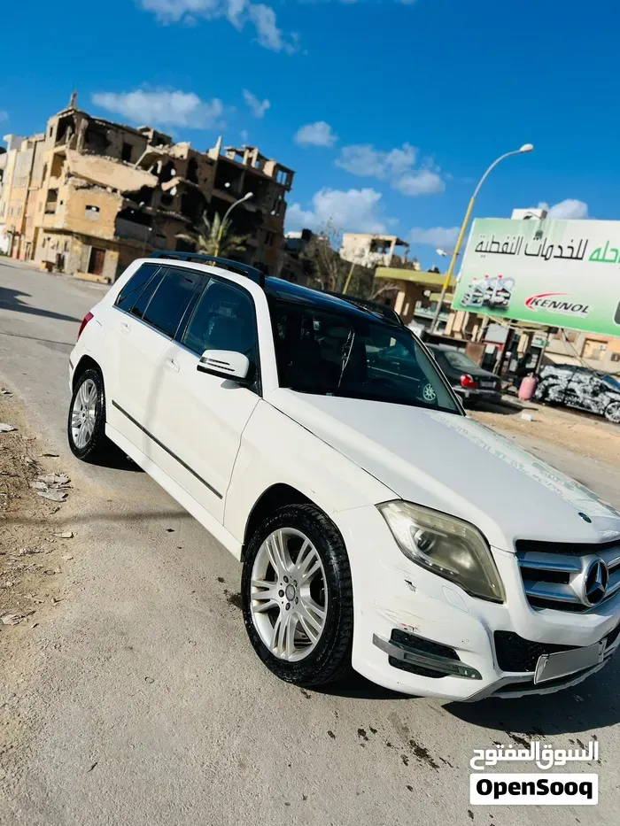 Mercedes-Benz Glk Class 2011 photo 2
