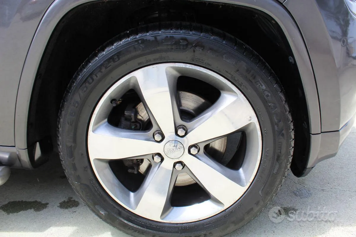 Jeep Grand Cherokee 2014 photo 4