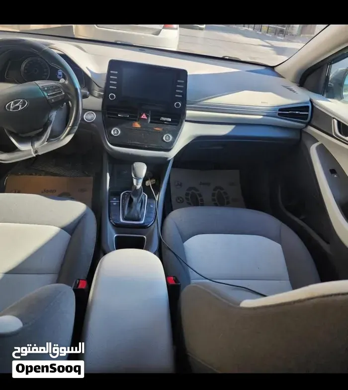 Hyundai Ioniq 2022 photo 3