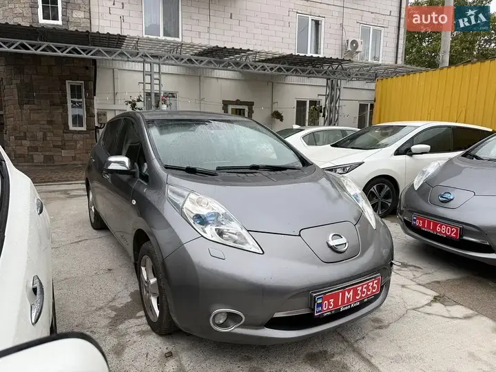 Nissan Leaf