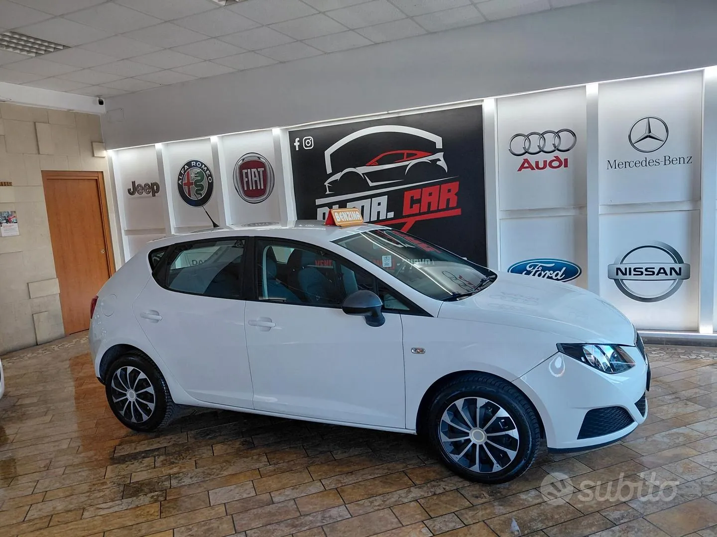 Seat Ibiza 2010 photo 4