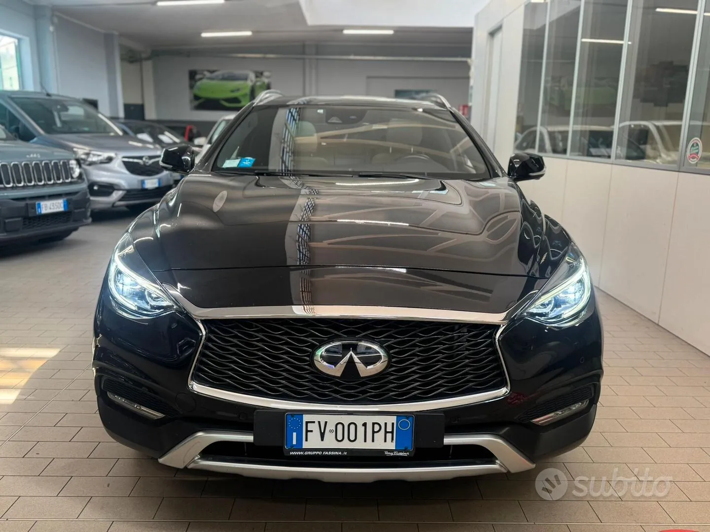 Infiniti Qx30 2019 photo 2