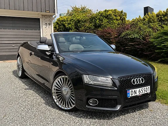 Audi A5 2011 photo 2