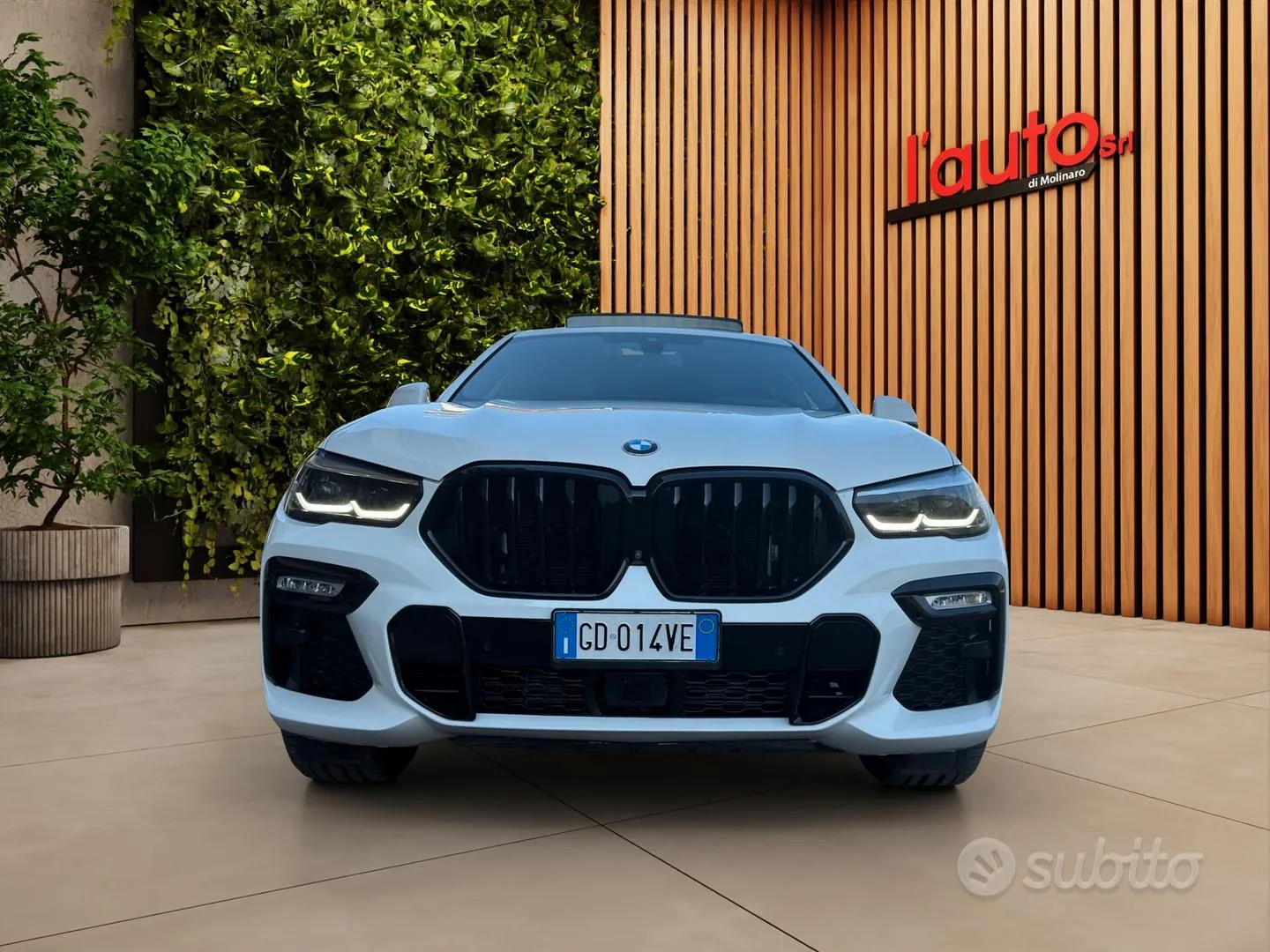 BMW X6 2021 photo 2